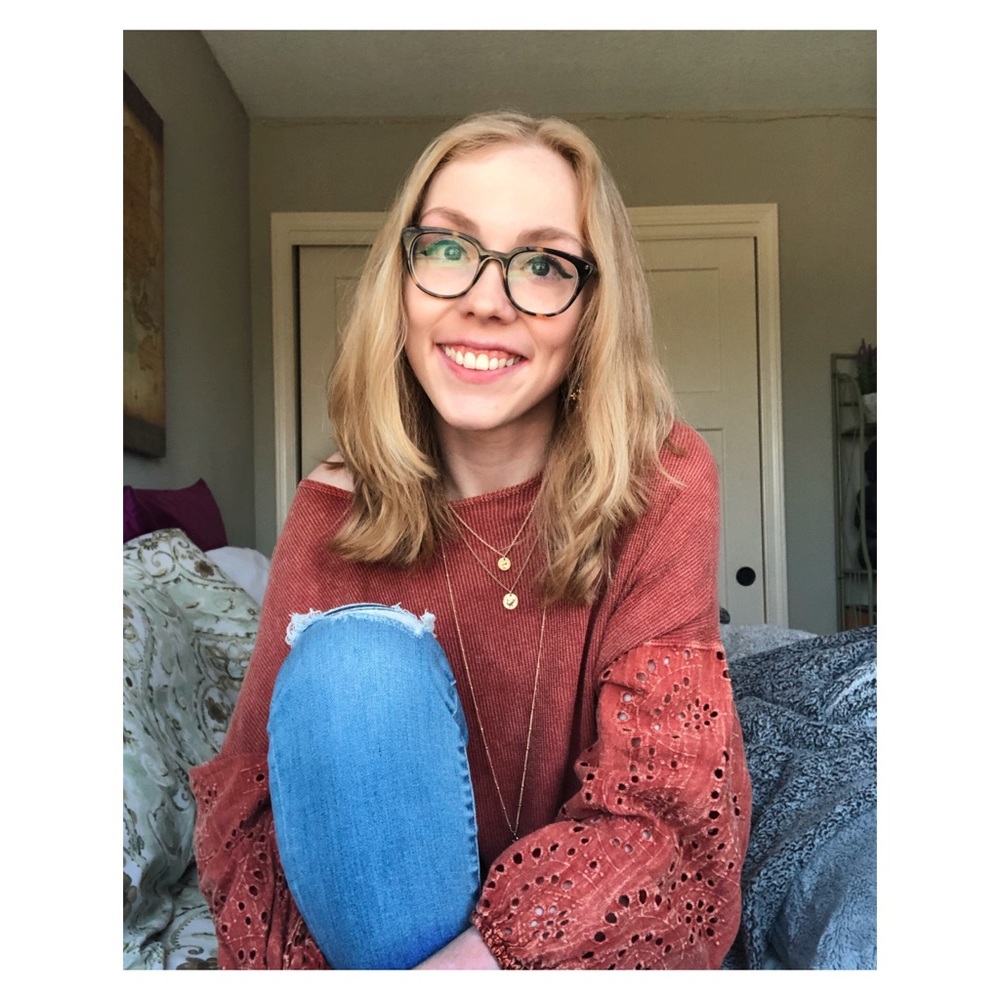 Meet your Posher, Lexi